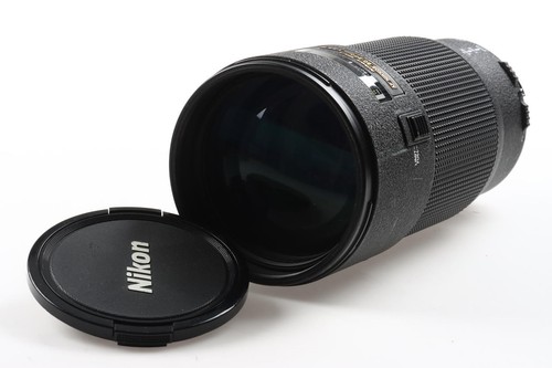 Nikon 200 2 - mm, d